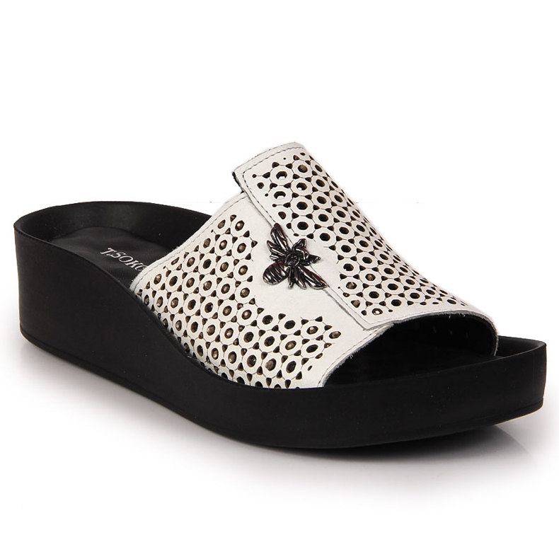 Chaussons cuir femme blanc ajouré T.Sokolski 2