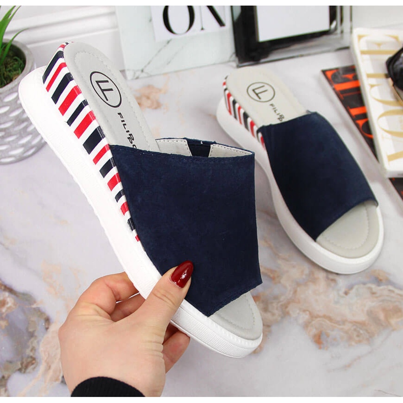 Chaussons compensés en cuir pour femme Bleu marine Filippo 1 Chaussons compensés en cuir pour femme Bleu marine Filippo 1