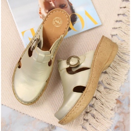 Chaussons compensés dorés en cuir Łukbut 666 d'or 3