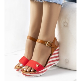 Espadrilles rouges sur le talon compensé Storey brun 1