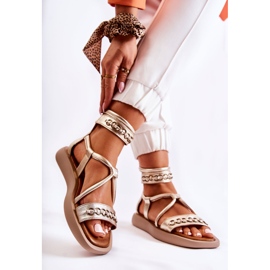 Sandales En Cuir Sur La Plateforme Maciejka 05559-25 Doré 2