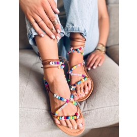Femmes romaines avec perles Megh Camel brun 3
