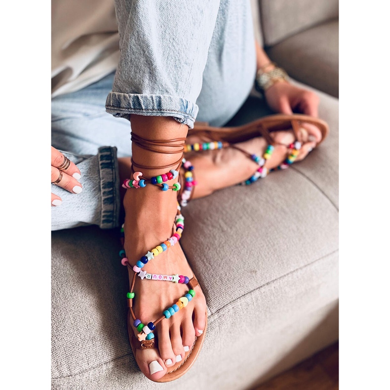 Femmes romaines avec perles Megh Camel brun 1