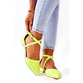 WS1 Escarpins Vernis À Talons Bas Jaune Fluo Giovanna 1