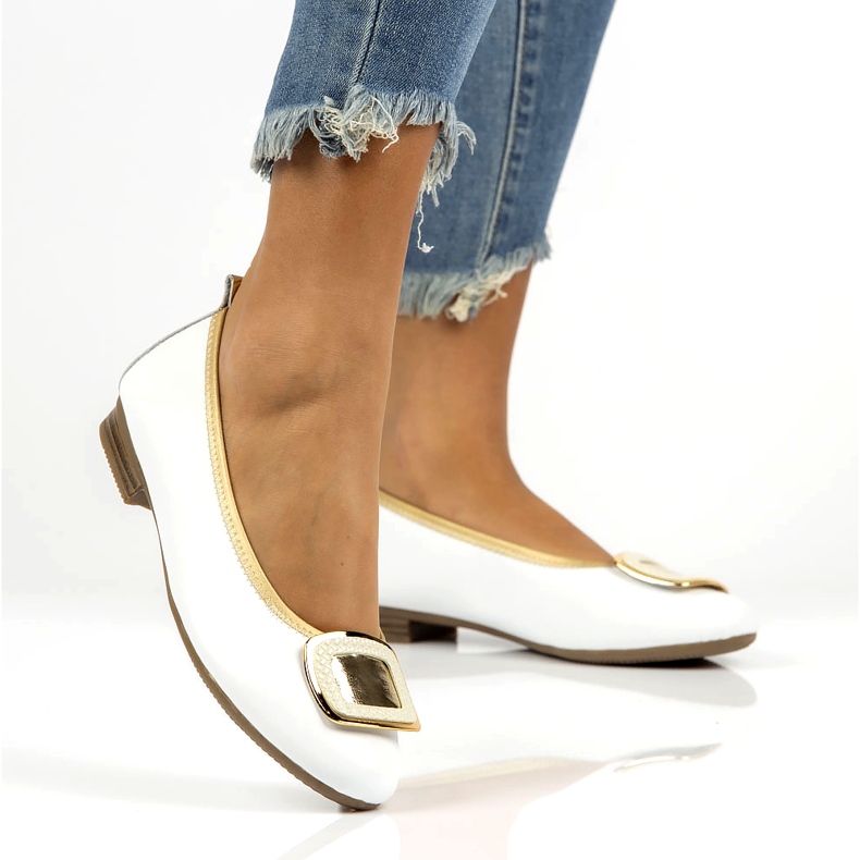 Chaussures en cuir avec décoration Filippo DP3661/22 Wh blanc blanche 5