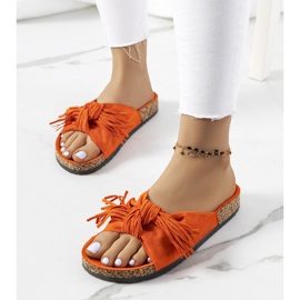 Chaussons orange à franges Laderies 2