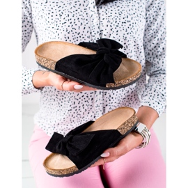Pantoufles élégantes et confortables le noir 1