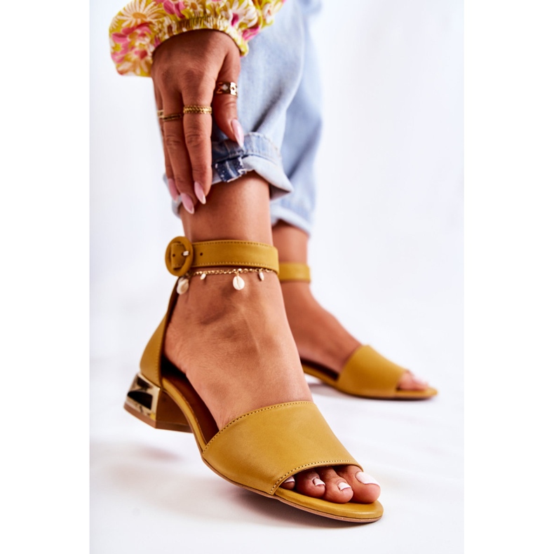 Sandales Cuir Sur Talons Or Laura Messi 2143 Jaune Foncé 1