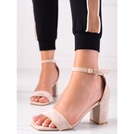 Seastar Sandales classiques sur un bar beige 1