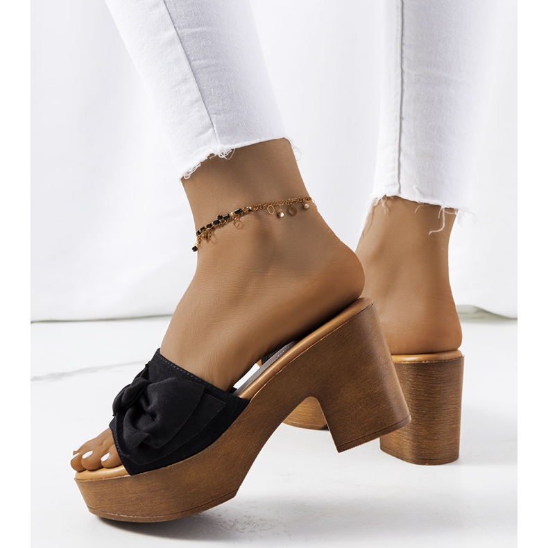 Babouches Sarthe talon haut noir 1