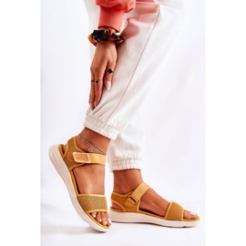 PE1 Sandales Confortables Pour Femmes Avec Velcro Jaune Sidney 3