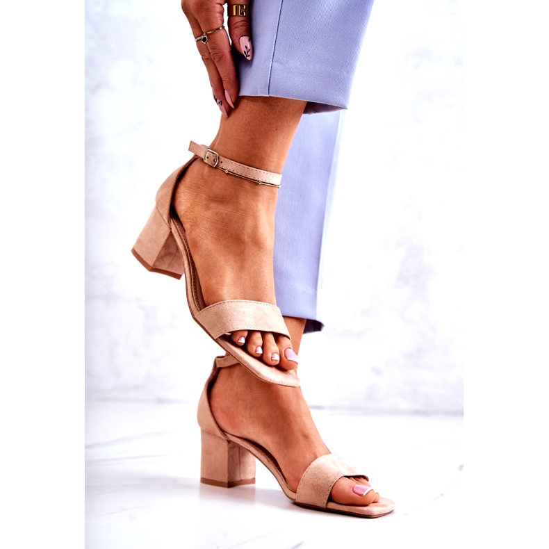 Vinceza Sandales en daim à la mode sur talon haut, beige 2