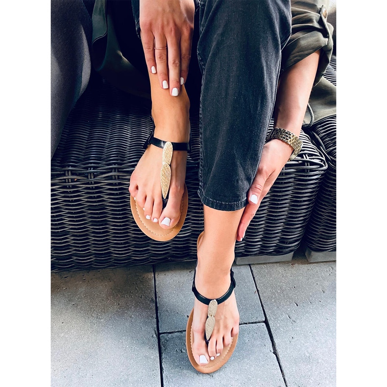 Tongs Attina Noir le noir 1