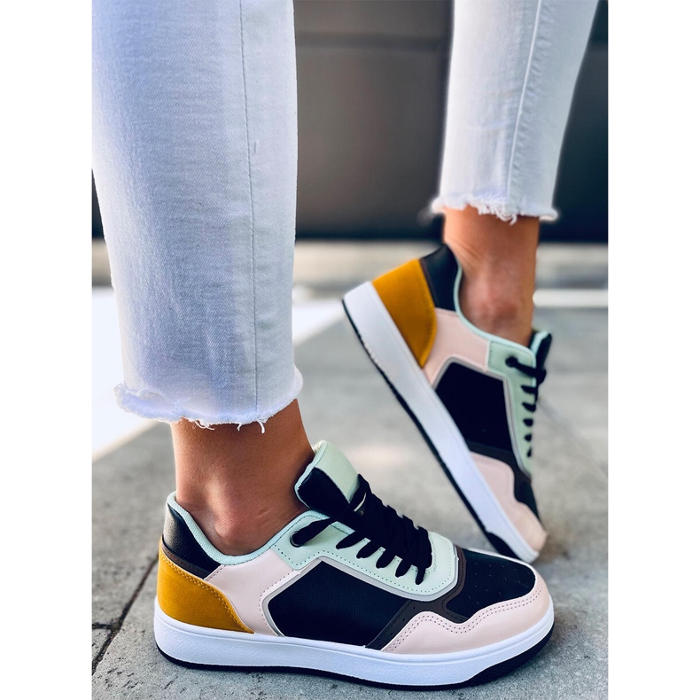 Baskets Izzie NOIR / ROSE, femmes le noir multicolore 2