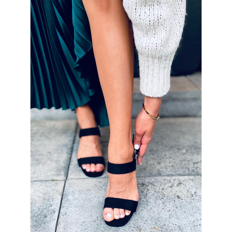 Peony Sandales à talons noires 1