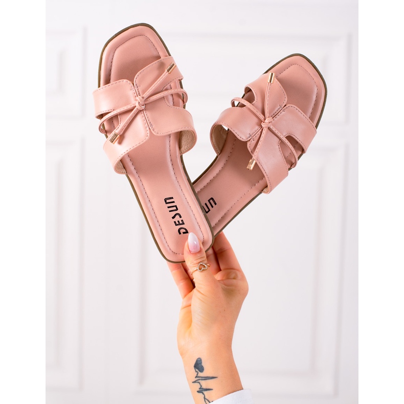 SHELOVET Chaussons avec bordure décorative rose 1 SHELOVET Chaussons avec bordure décorative rose 1