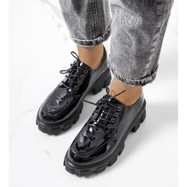 Chaussures pour femmes laquées noires de Donker 1