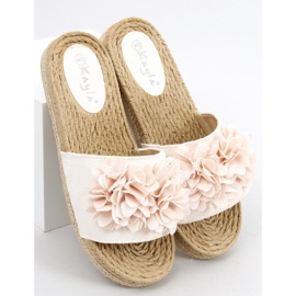 Chaussons Floral Fiesta Primevère Beige 2 Chaussons Floral Fiesta Primevère Beige 2