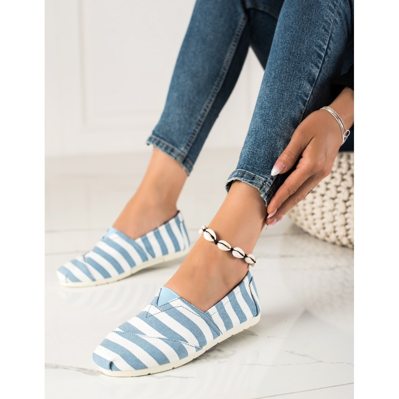Black Forest Slipons rayés blanc bleu 1