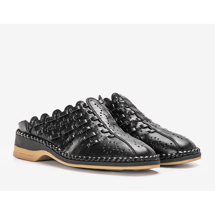 Chaussons Breno noirs ajourés le noir 1