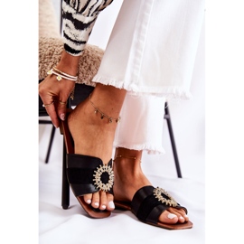 PS1 Pantoufles confortables pour femmes avec ornement Ginera noir 1