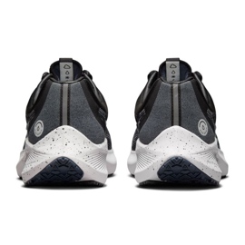 Chaussure de course Nike Zoom Winflo 8 Shield M DC3727-001 le noir gris 4