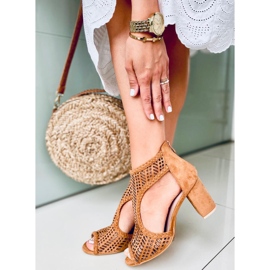 Sandales boho ajourées Vivian Camel brun 5