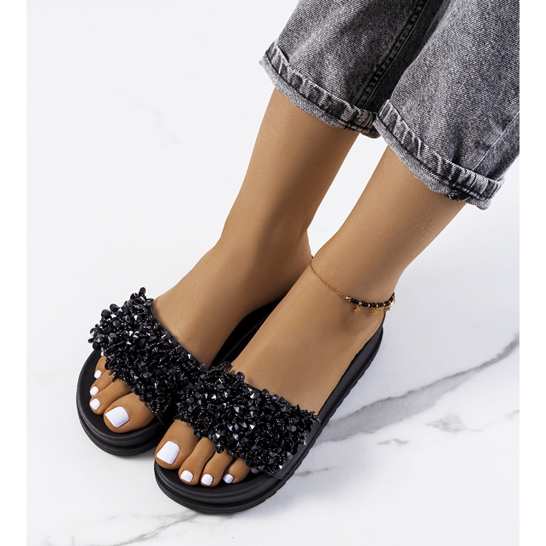 Chaussons noirs sur la plateforme Marthas le noir 2