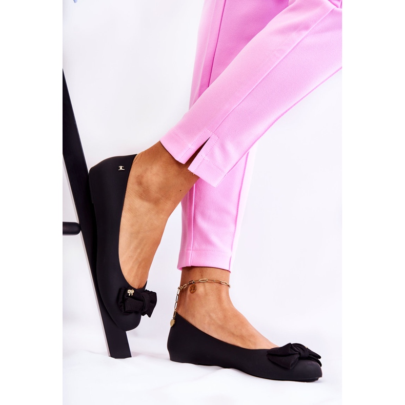 PH1 Ballerines en caoutchouc pour femmes avec nœud noir Fergie 1