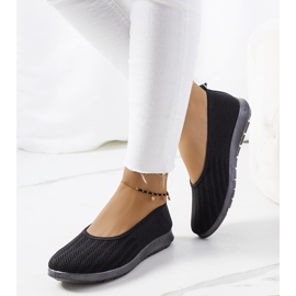 Baskets noires de Meeri 1