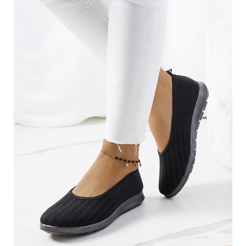 Baskets noires de Meeri le noir 1