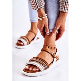 Sandales pour femmes en cuir à la mode Maciejka 05561-11 Blanc blanche multicolore 1