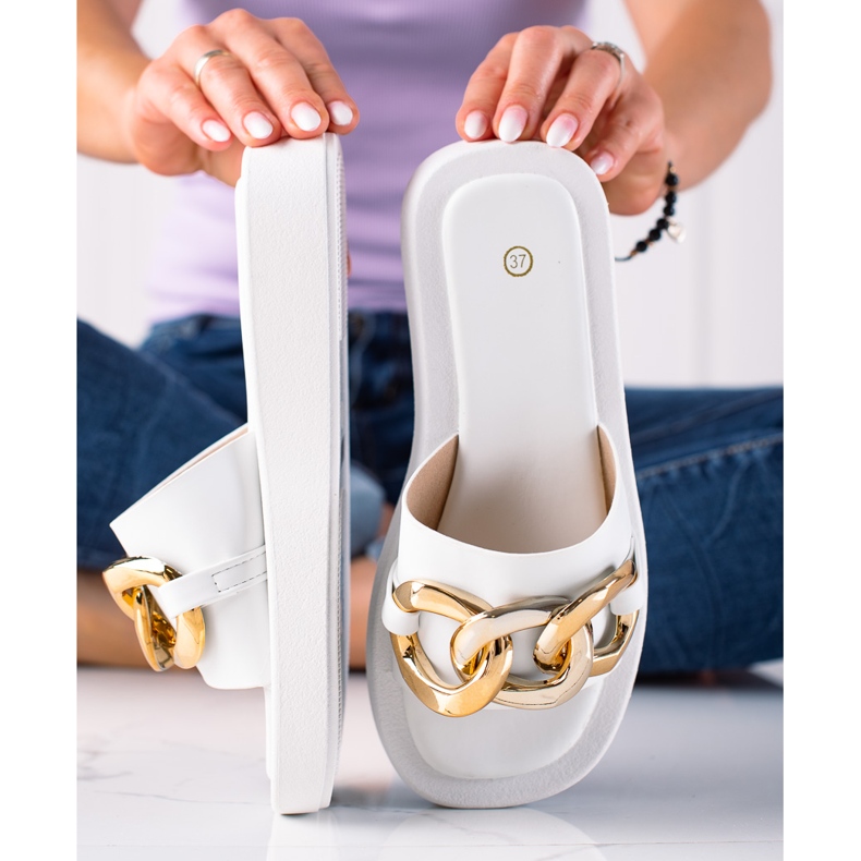 SHELOVET Pantoufles à la mode avec une chaîne blanche 1