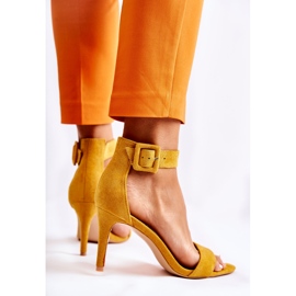 Sandales en Daim pour Femme à Talon Haut Jaune Marconi 4