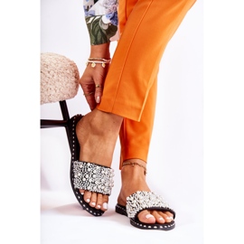 PG2 Chaussons Femme Avec Perles Noir Vamero 2