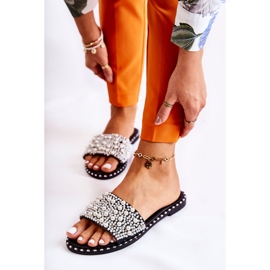 PG2 Chaussons Femme Avec Perles Noir Vamero 1