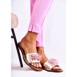 Chaussons pour femmes en cuir avec décoration dorée Nicole 2726 1