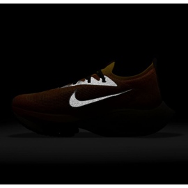 Chaussure de running Nike Air Zoom Alphafly Next% Flyknit M DO2407-728 le noir orange jaune 5