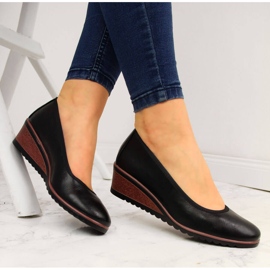 Escarpins compensés noirs Vinceza 2