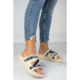 Chaussons plateforme Laura La.Fi beiges 1 Chaussons plateforme Laura La.Fi beiges 1