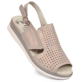 Sandales en cuir confortables avec un élastique T.Sokolski beige 1