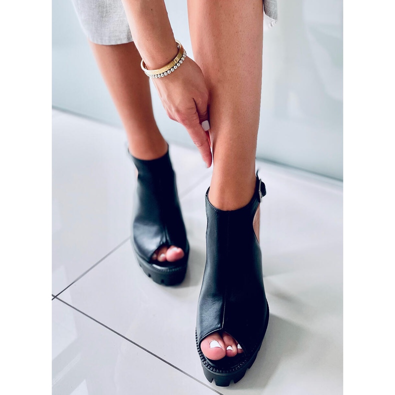 Sandales sur la plateforme Rome Black noir 1
