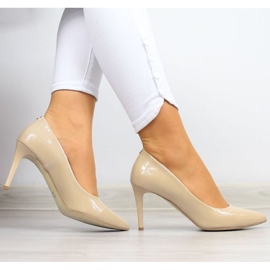 Escarpins à talon aiguille laqué beige W Juma 2