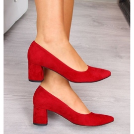 Escarpins sur un pilier en daim rouge W Juma 2