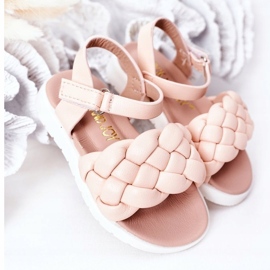 Sandales des filles avec une tresse rose 4