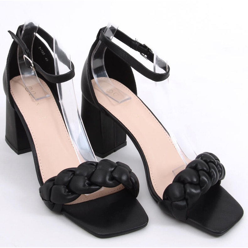 Sandales à talons de Denise Black noir 1