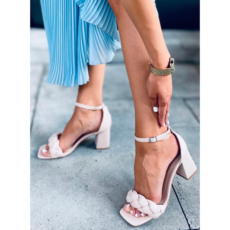 Sandales à talons de Denise Beige 2