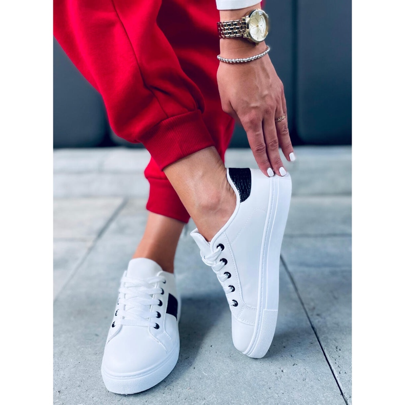 Baskets femme Maeve noires blanc 1