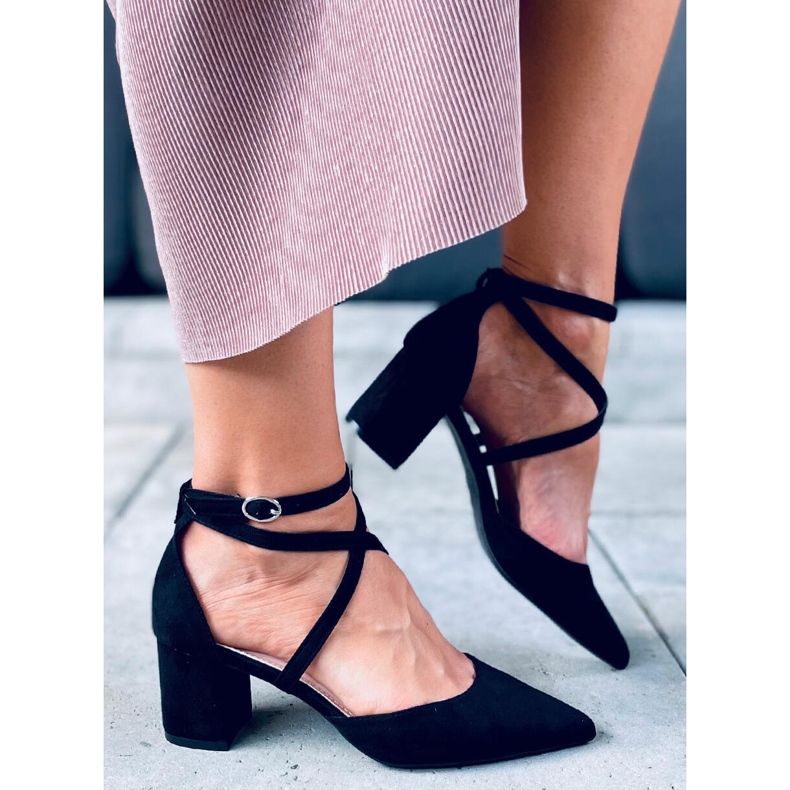 Sandra Talons hauts noirs le noir 2