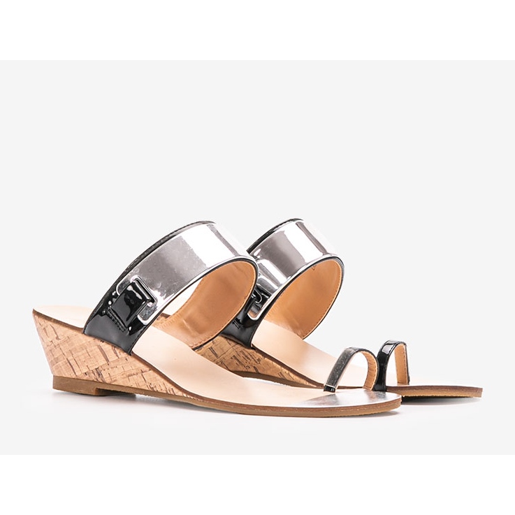 Chaussons compensés ouverts noirs Trentino le noir 1